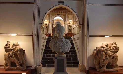 ieff Gujarat tour:Lakhota Lake